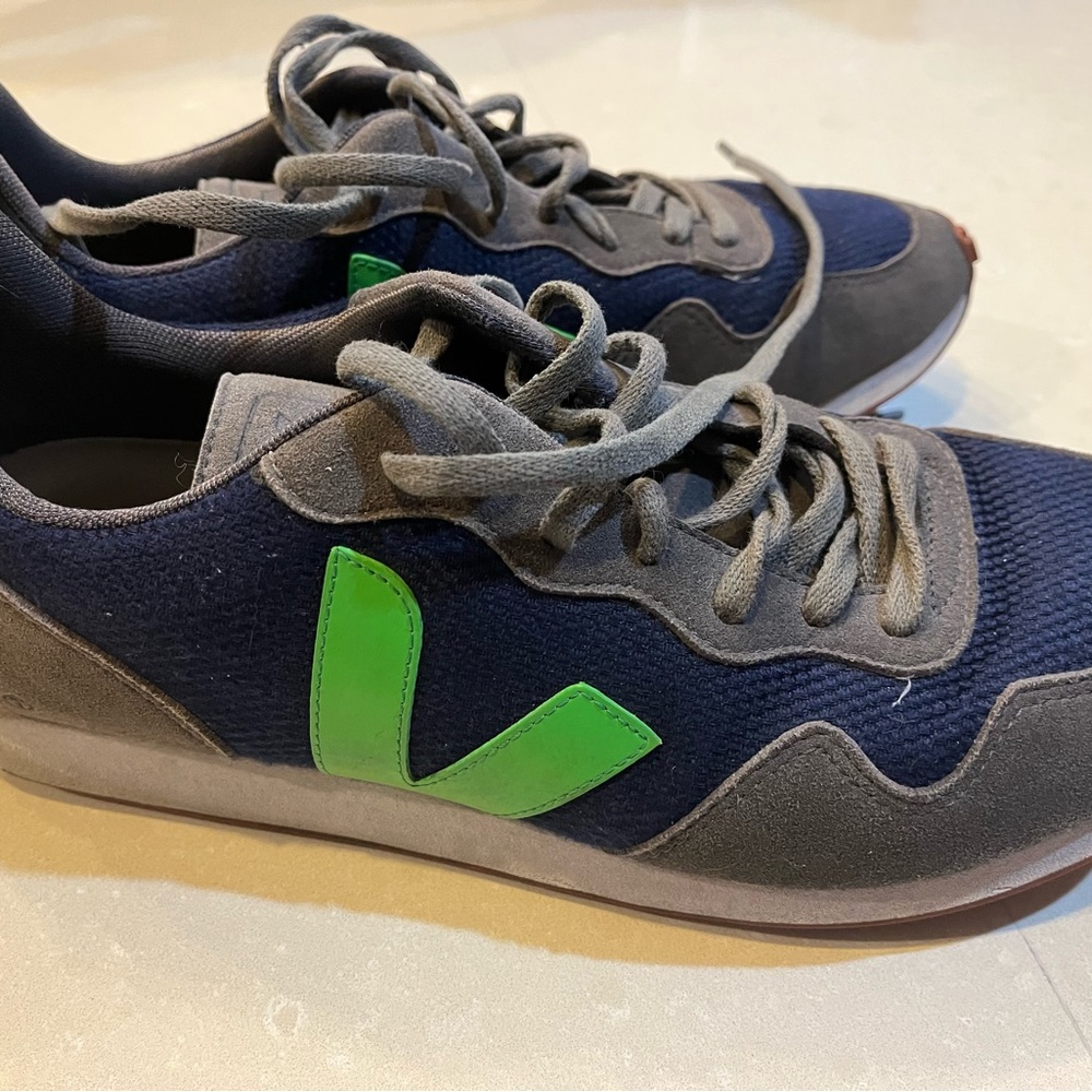 Veja Running Shoes Gem
